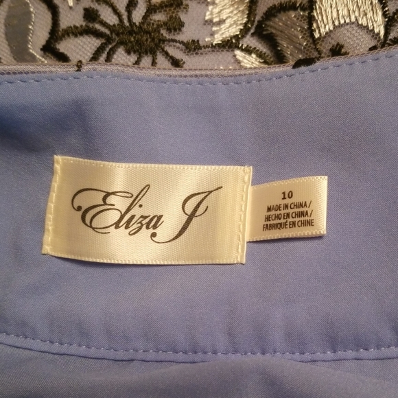 Flared flower skirt - Picture 2 of 8